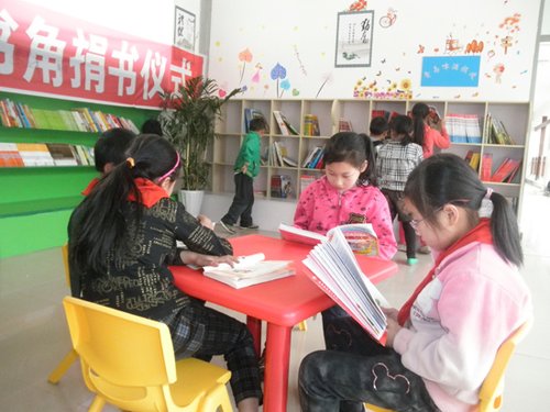 ��Խ��ˮǧɽ�İ��Ľ���