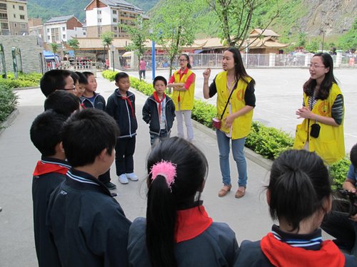 ��Խ��ˮǧɽ�İ��Ľ���