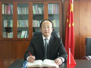 ��ѧ�������ɹ��������˰����˳���ͼ/������