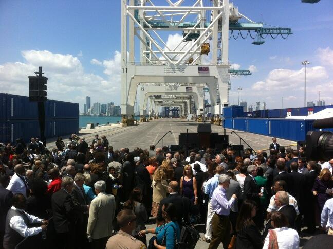 �°����������Ĵ����������족���ݽ������Ҷ���������������������