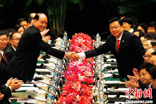 ��Ѷ�����������쵼�˵ھŴλ�̸���Ϻ��ǳ�